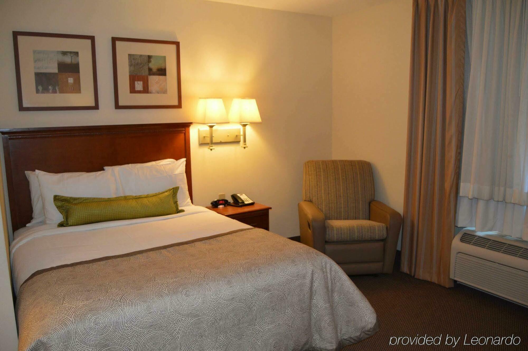 Candlewood Suites Fort Myers/Sanibel Gateway, An Ihg Hotel Bagian luar foto