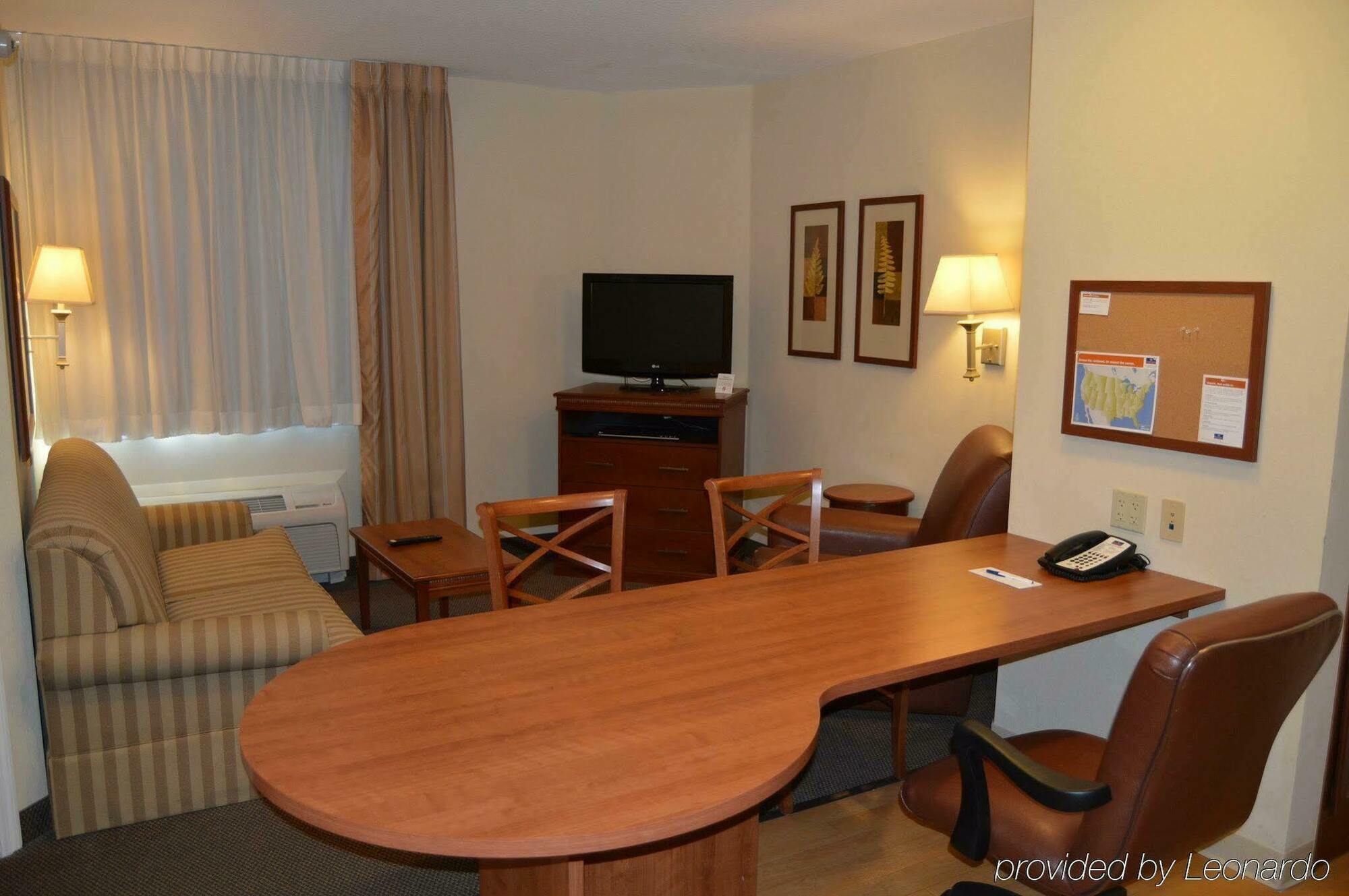 Candlewood Suites Fort Myers/Sanibel Gateway, An Ihg Hotel Bagian luar foto